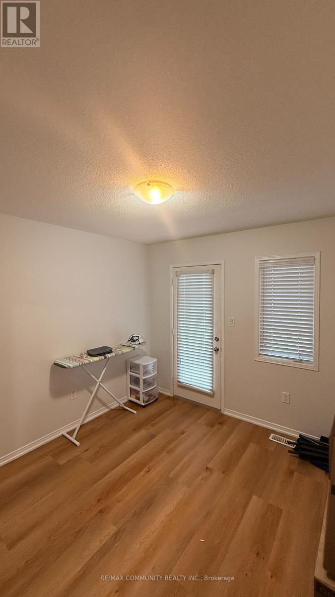 Main - 46 Delambray Street, Brampton, Ontario  K6H 5R6 - Photo 3 - W12780068