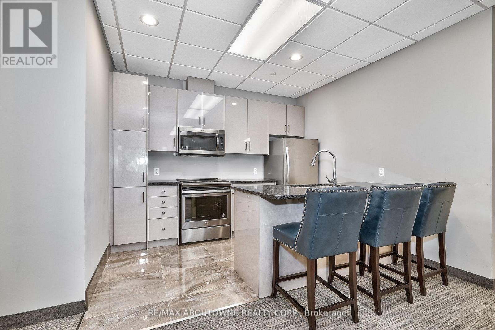 306 - 2490 Old Bronte Road, Oakville, Ontario  L6M 0Y5 - Photo 24 - W12780432