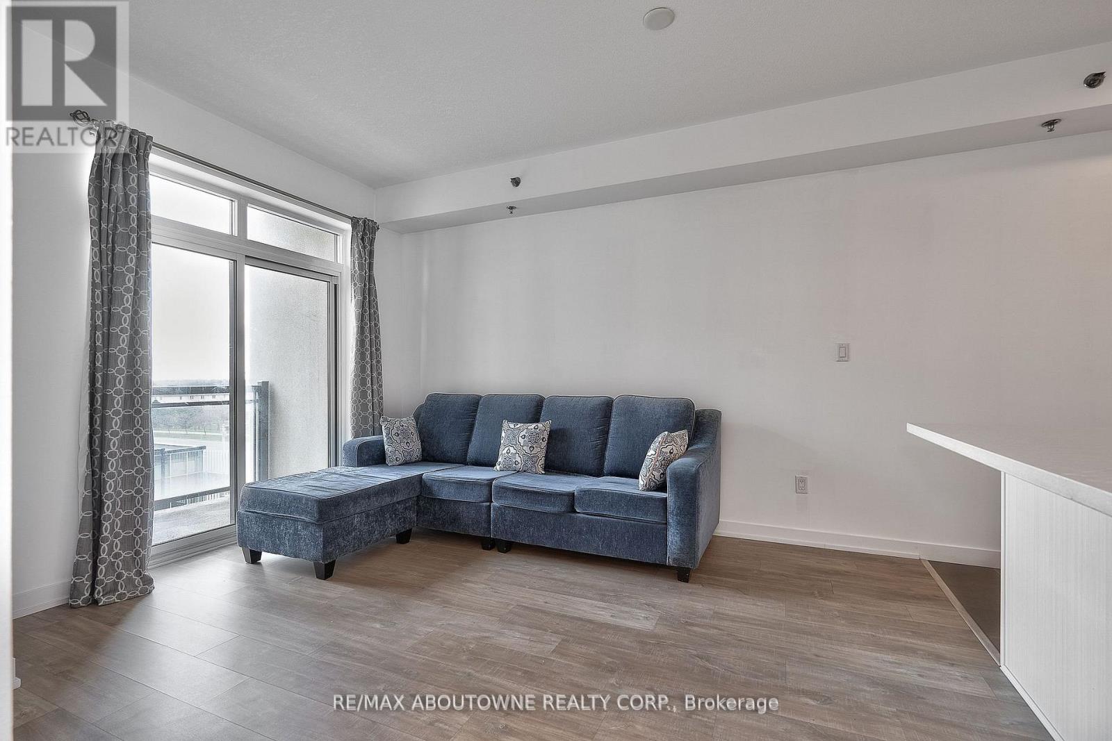 306 - 2490 Old Bronte Road, Oakville, Ontario  L6M 0Y5 - Photo 7 - W12780432