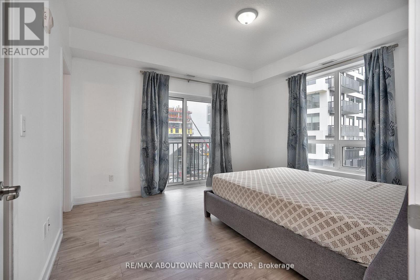 306 - 2490 Old Bronte Road, Oakville, Ontario  L6M 0Y5 - Photo 9 - W12780432