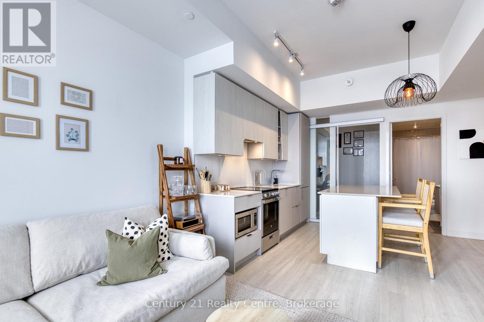 5506 - 3883 Quartz Road Sw, Mississauga, Ontario  L5B 0M4 - Photo 10 - W12780434