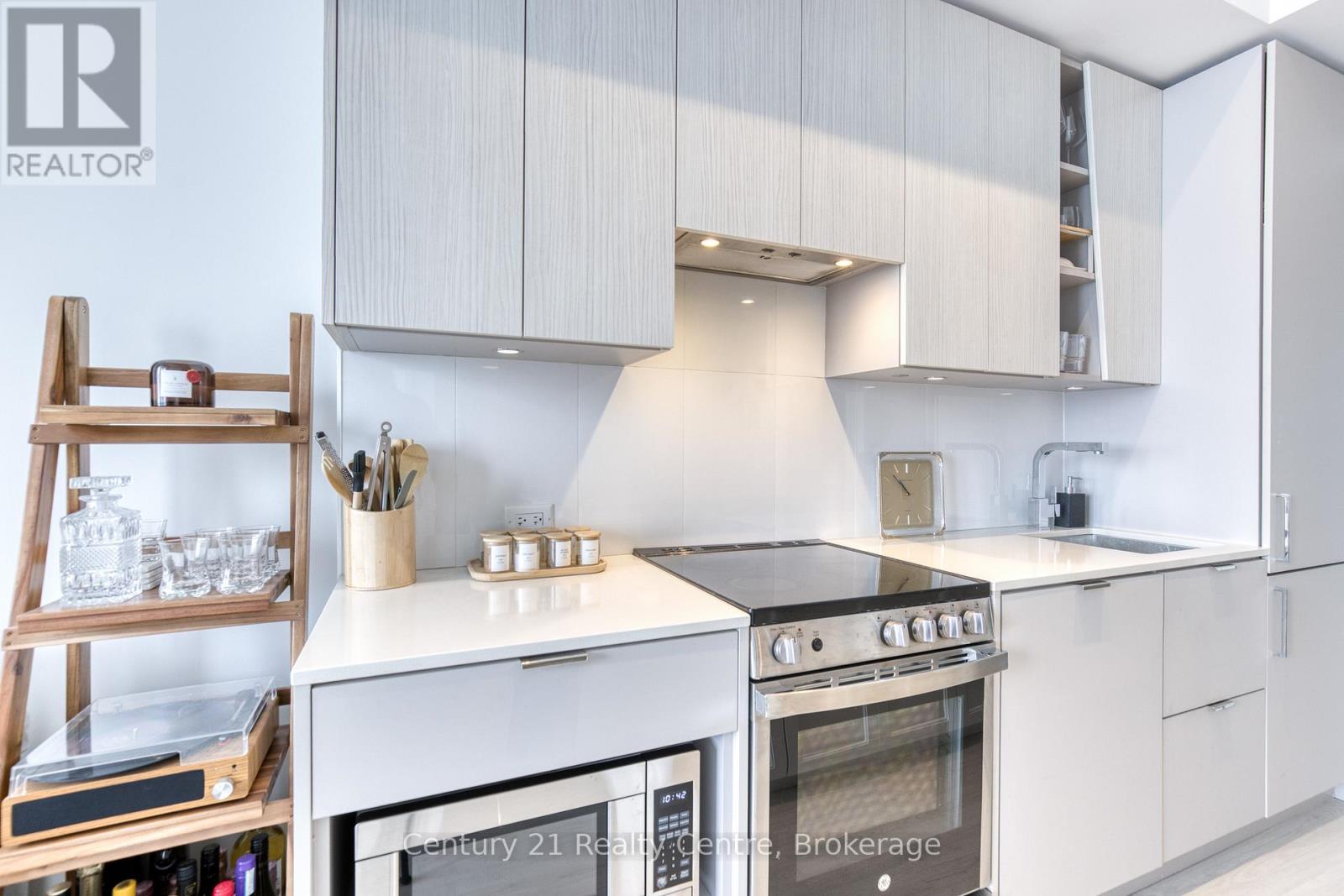 5506 - 3883 Quartz Road Sw, Mississauga, Ontario  L5B 0M4 - Photo 15 - W12780434