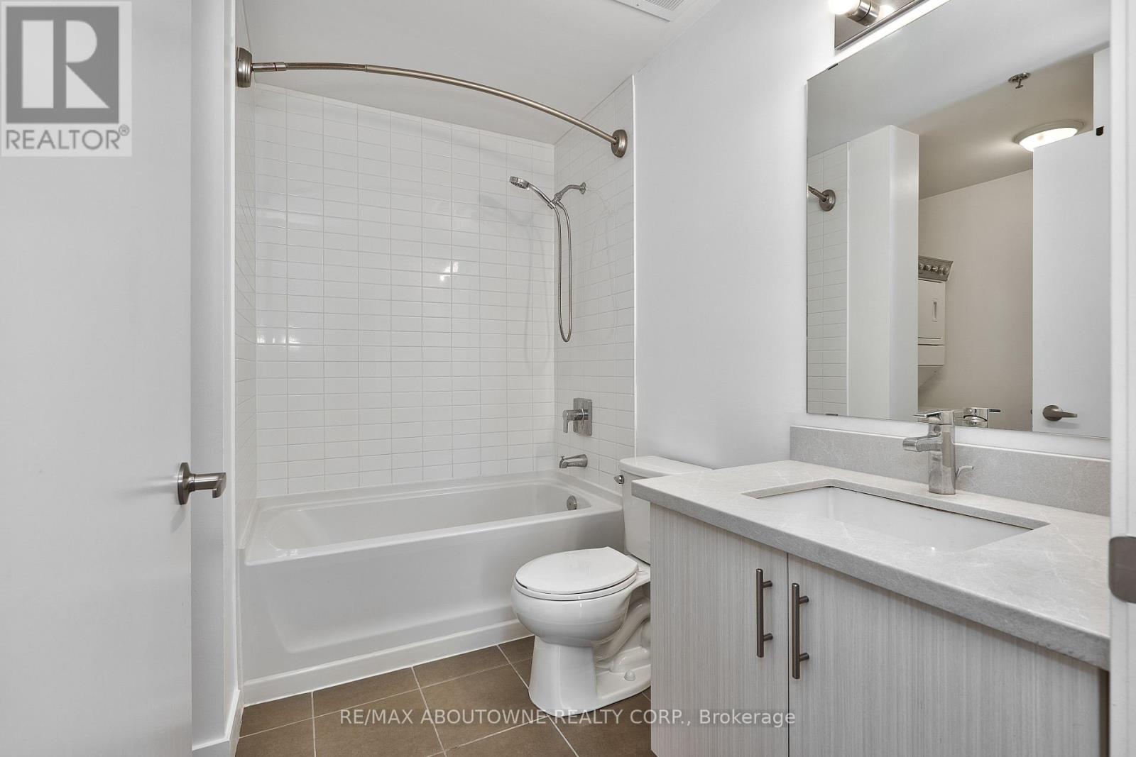 306 - 2490 Old Bronte Road, Oakville, Ontario  L6M 0Y5 - Photo 12 - W12780452