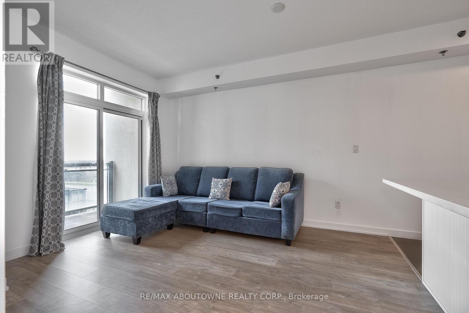 306 - 2490 Old Bronte Road, Oakville, Ontario  L6M 0Y5 - Photo 7 - W12780452