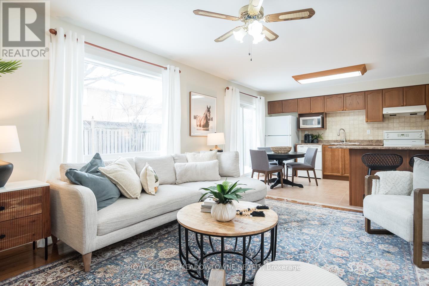 1617 Gowling Terrace, Milton, Ontario  L9T 5J6 - Photo 11 - W12780454