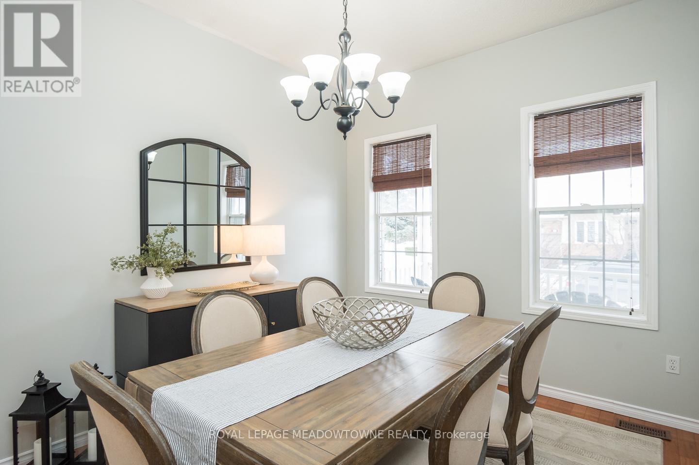 1617 Gowling Terrace, Milton, Ontario  L9T 5J6 - Photo 8 - W12780454