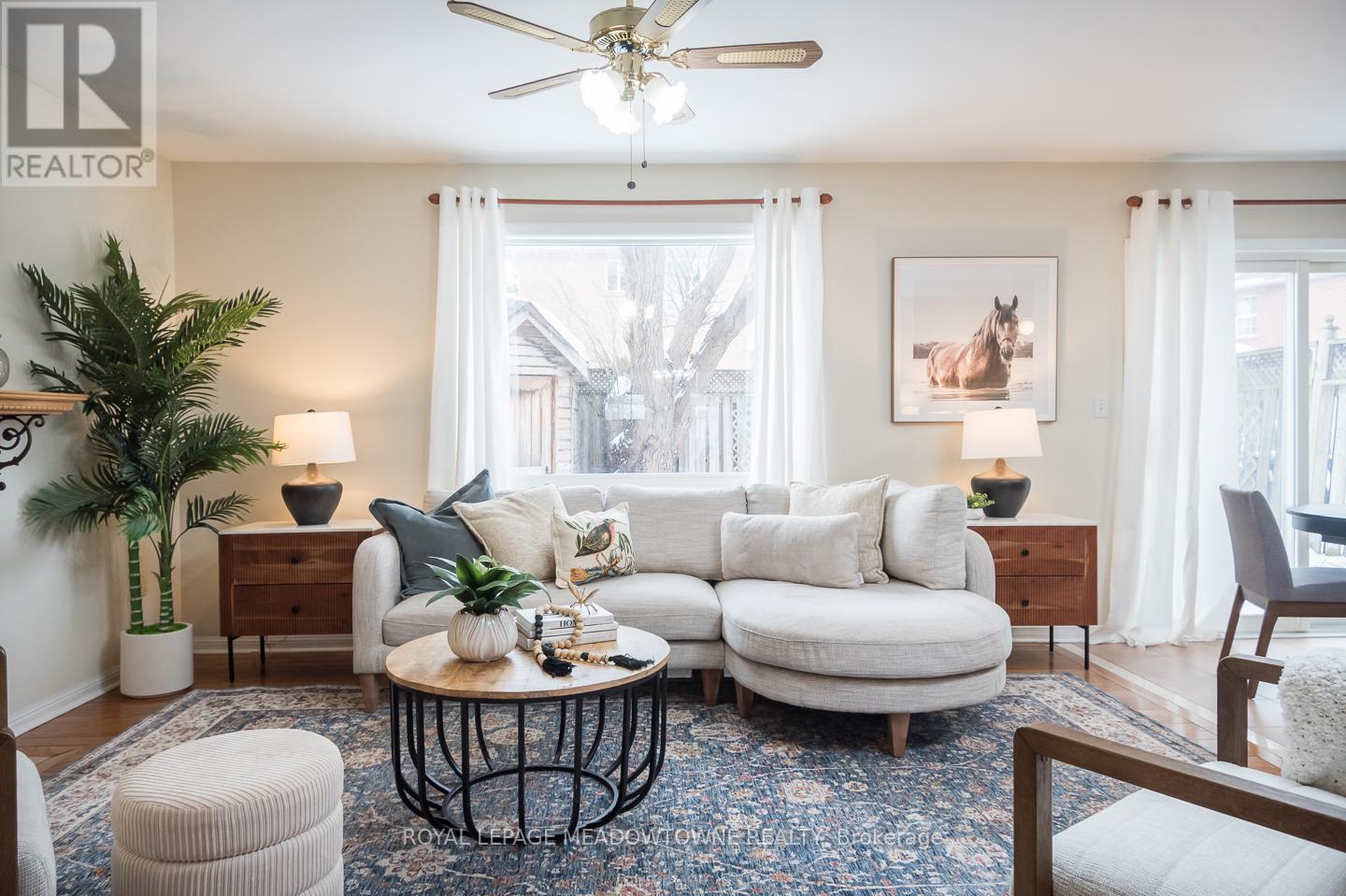 1617 Gowling Terrace, Milton, Ontario  L9T 5J6 - Photo 9 - W12780454