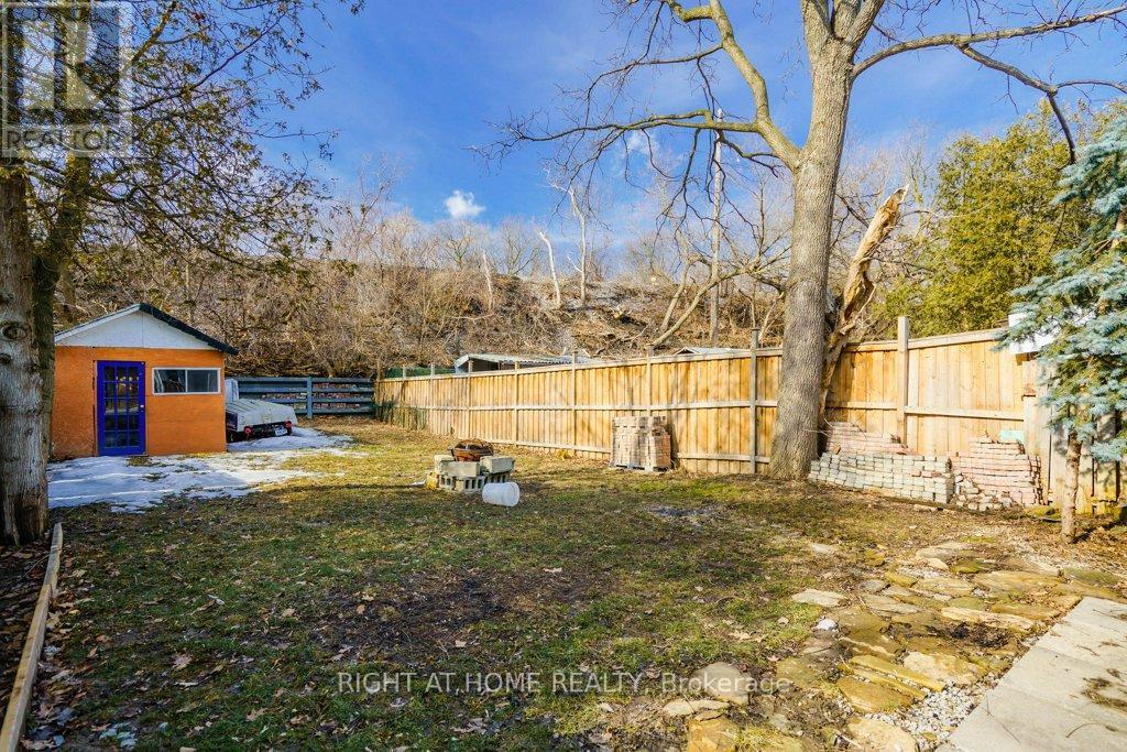 16 Forty Third Street, Toronto, Ontario  M8W 3P6 - Photo 29 - W12780482