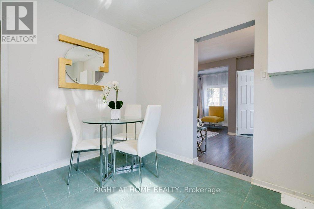 16 Forty Third Street, Toronto, Ontario  M8W 3P6 - Photo 9 - W12780482