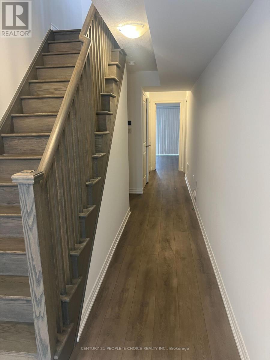 93 Stewardship Road, Brampton, Ontario  L7A 4W6 - Photo 3 - W12780584