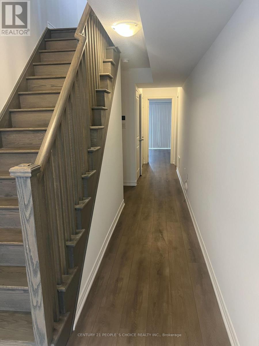 93 Stewardship Road, Brampton, Ontario  L7A 4W6 - Photo 4 - W12780584