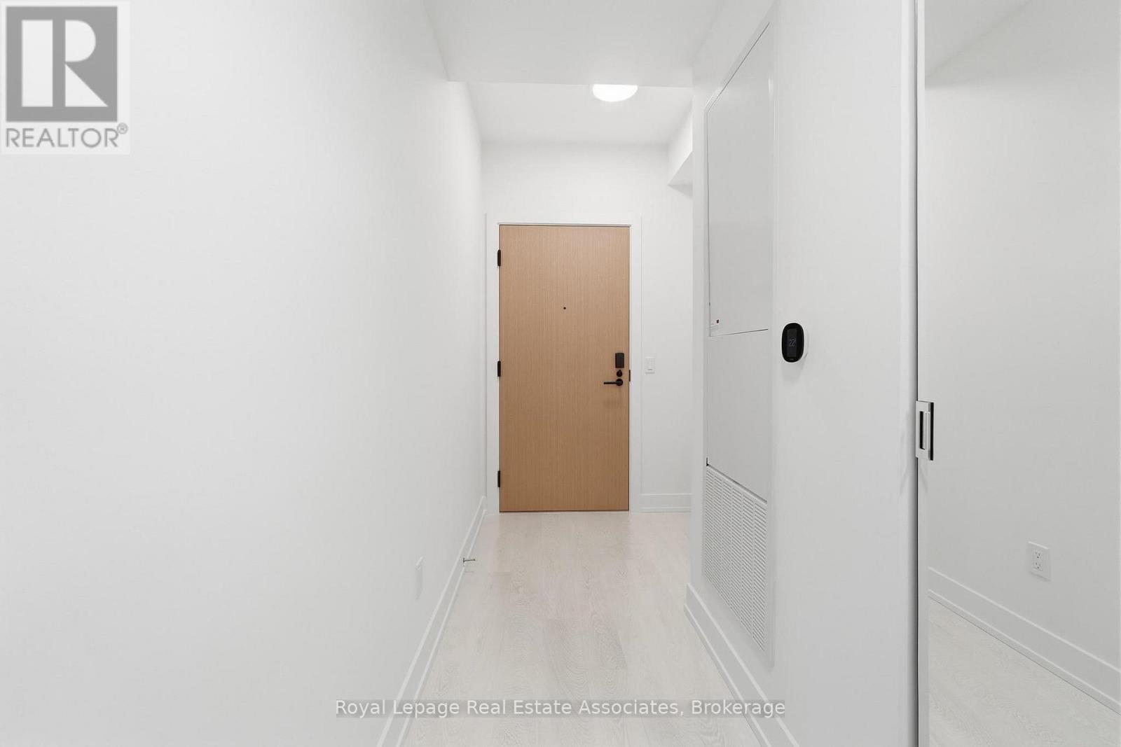 1515 - 60 Central Park Roadway, Toronto, Ontario  M9A 3K1 - Photo 19 - W12780604