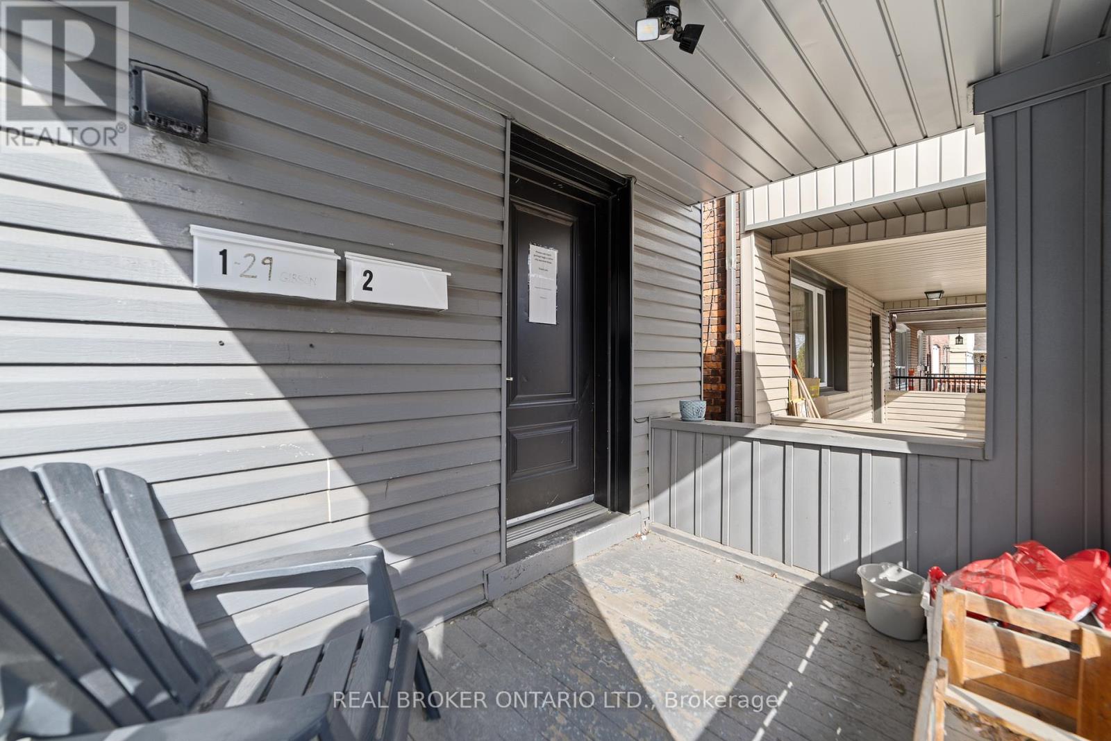 29 Gibson Avenue, Hamilton, Ontario  L8L 6J4 - Photo 3 - X12780426