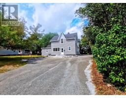 717 KING STREET W, Kingston, Ontario