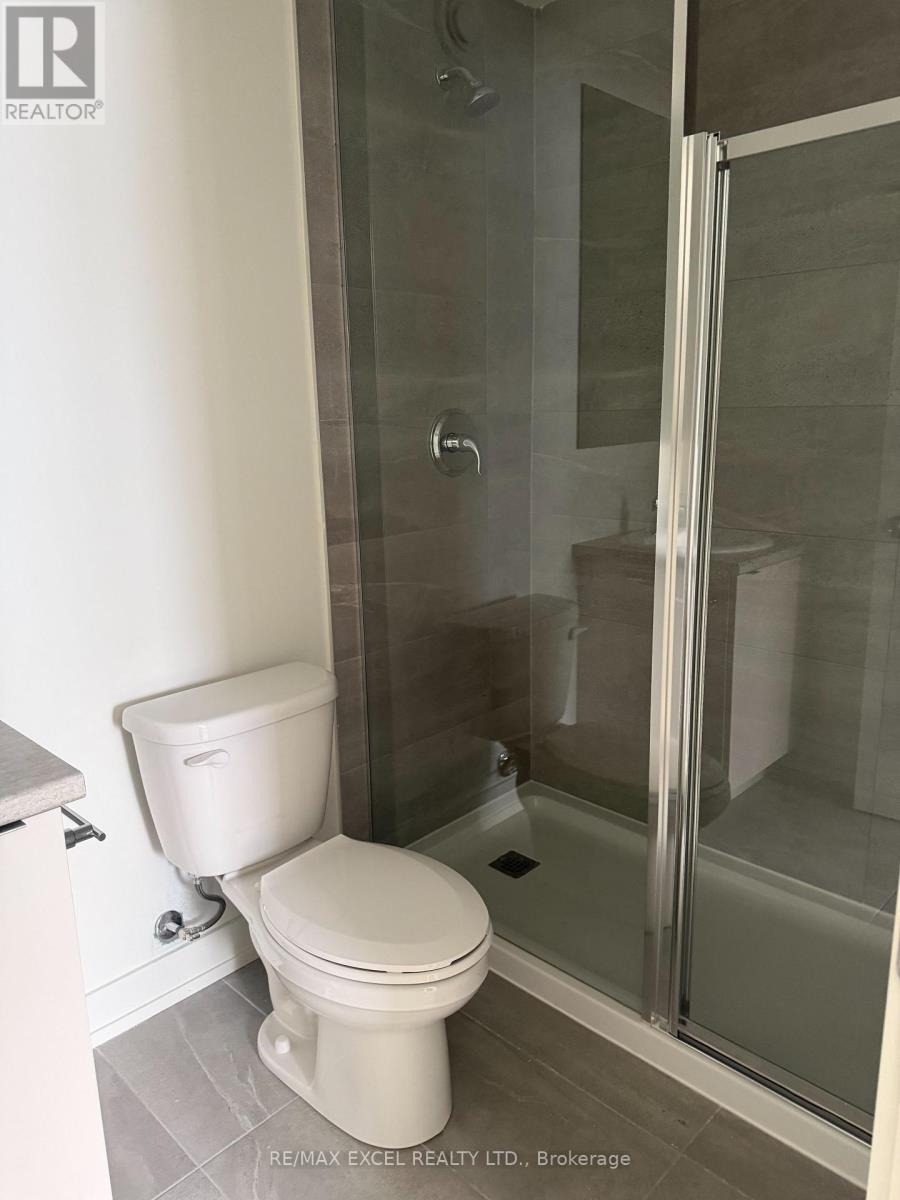 16 Melbourne Avenue, St. Catharines, Ontario  L2P 3J8 - Photo 4 - X12780600