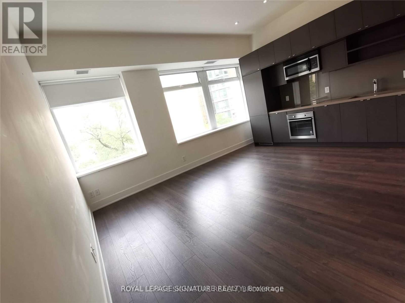 422 - 111 St Clair Avenue W, Toronto, Ontario  M4V 1N5 - Photo 6 - C12771442