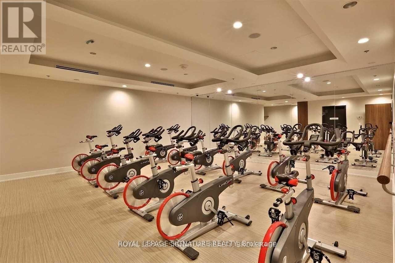 422 - 111 St Clair Avenue W, Toronto, Ontario  M4V 1N5 - Photo 29 - C12771442