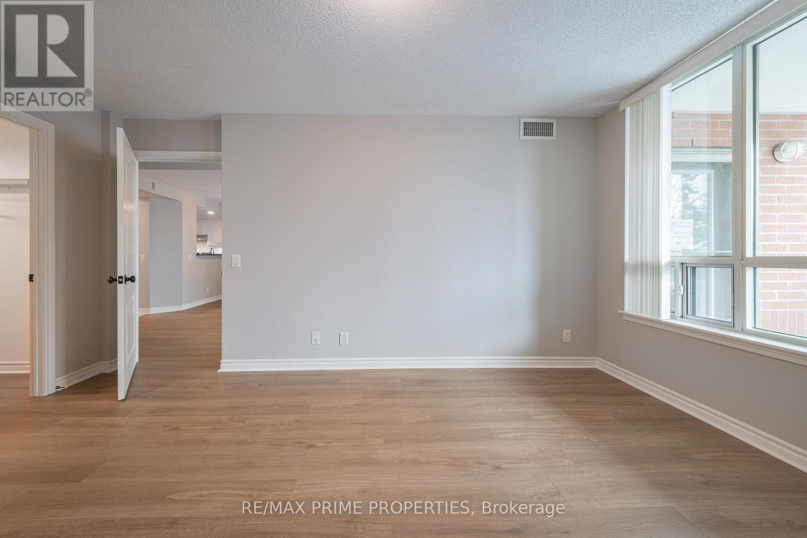 320 - 85 The Boardwalk Way, Markham, Ontario  L6E 1B9 - Photo 24 - N12780524