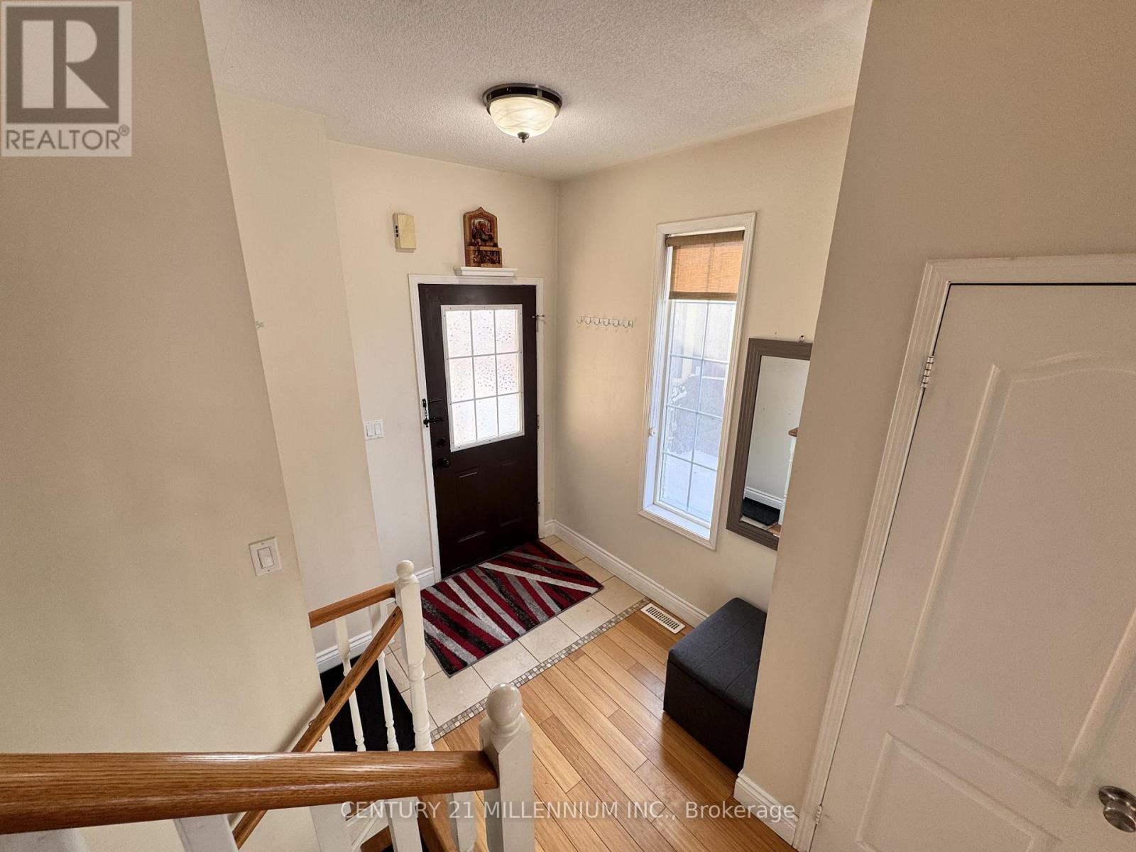 36 Hesketh Court W, Caledon, Ontario  L7C 1C6 - Photo 11 - W12780590