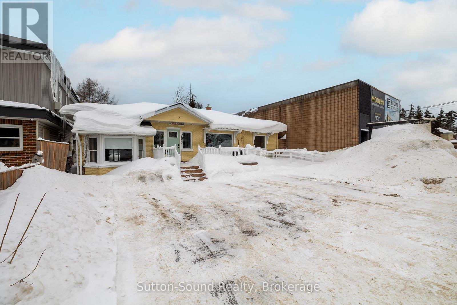 764 Goderich Street, Saugeen Shores, Ontario  N0H 2C3 - Photo 2 - X12780640