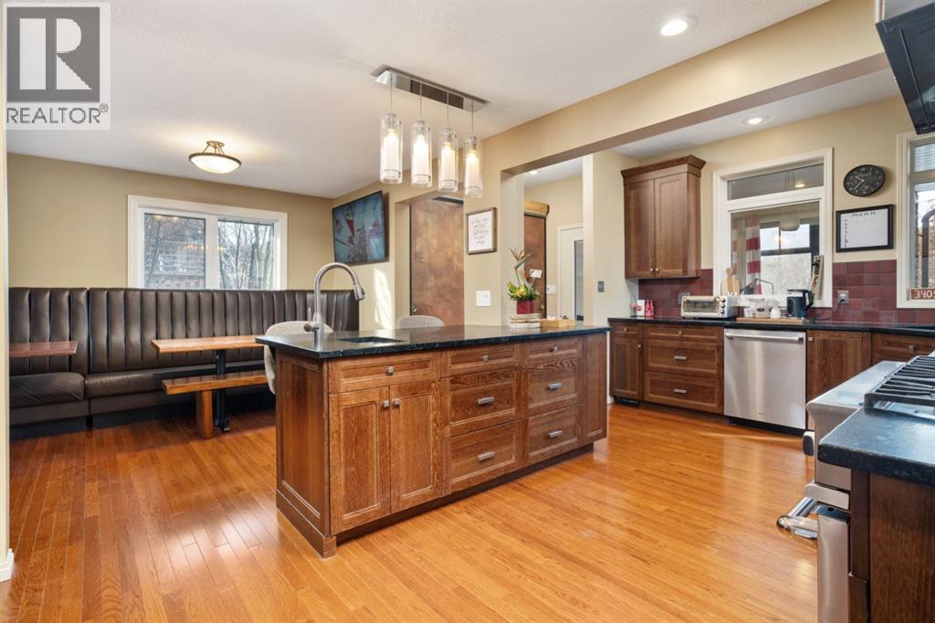 154 Mount Pleasant Drive, Camrose, Alberta  T4V 4A9 - Photo 5 - A2285270