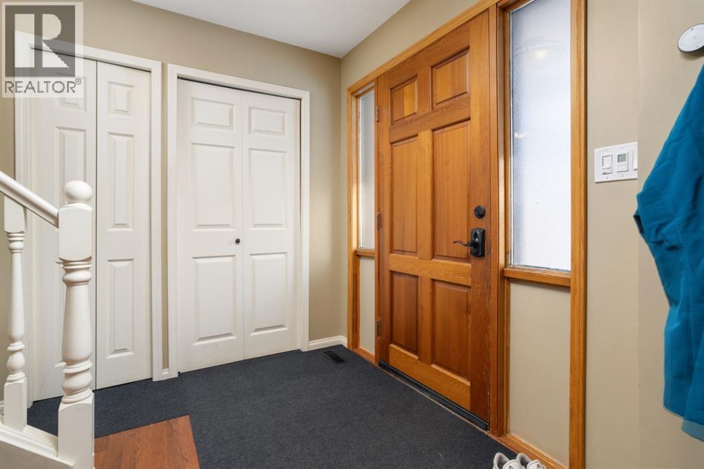 154 Mount Pleasant Drive, Camrose, Alberta  T4V 4A9 - Photo 12 - A2285270