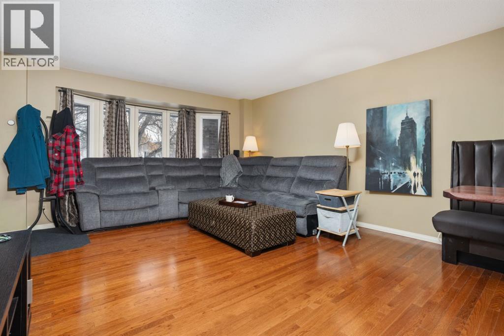 154 Mount Pleasant Drive, Camrose, Alberta  T4V 4A9 - Photo 13 - A2285270