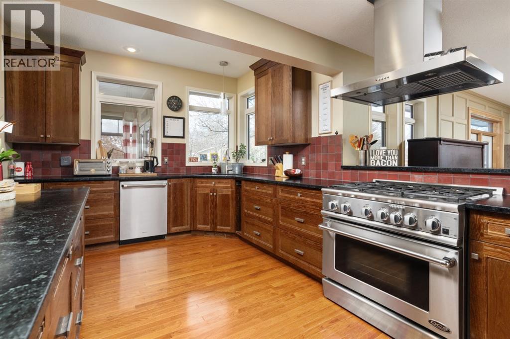 154 Mount Pleasant Drive, Camrose, Alberta  T4V 4A9 - Photo 3 - A2285270