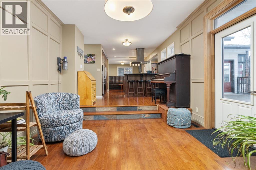 154 Mount Pleasant Drive, Camrose, Alberta  T4V 4A9 - Photo 6 - A2285270