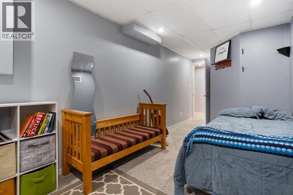 154 Mount Pleasant Drive, Camrose, Alberta  T4V 4A9 - Photo 37 - A2285270