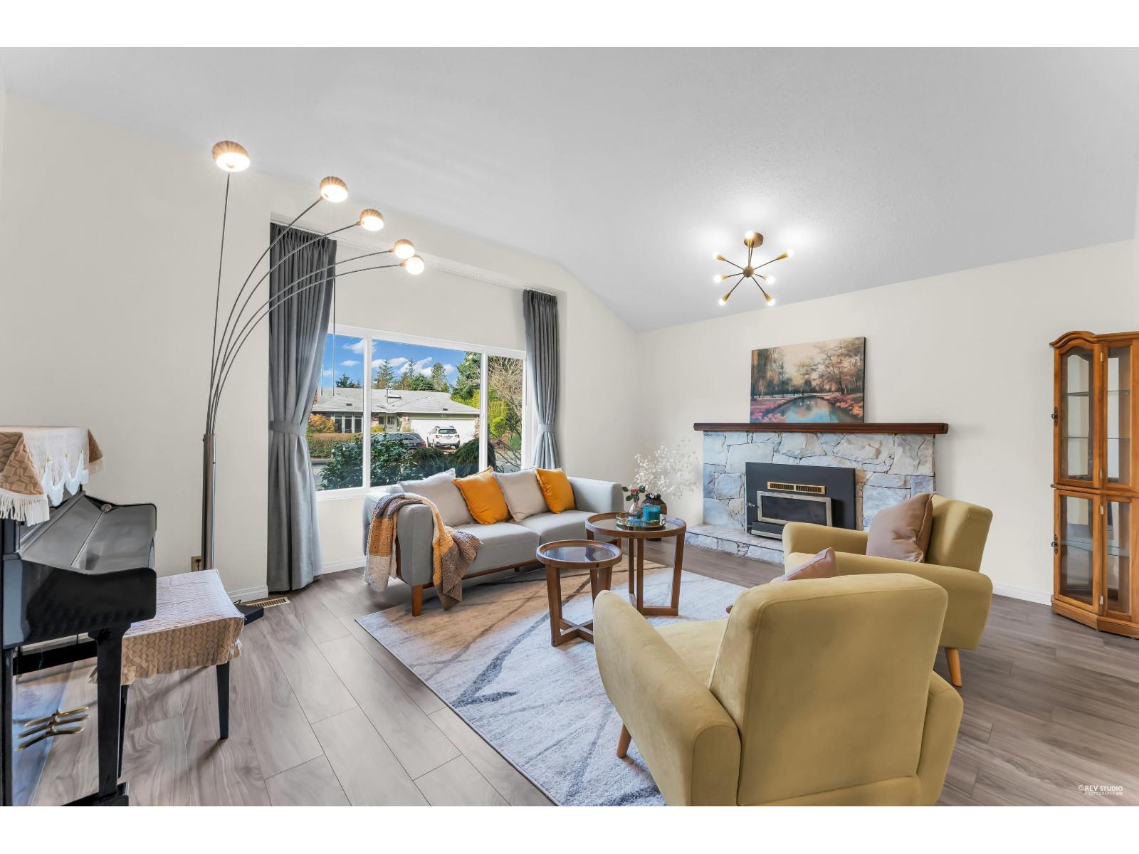 1898 Southmere Crescent, Surrey, British Columbia  V4A 6W9 - Photo 5 - R3088982