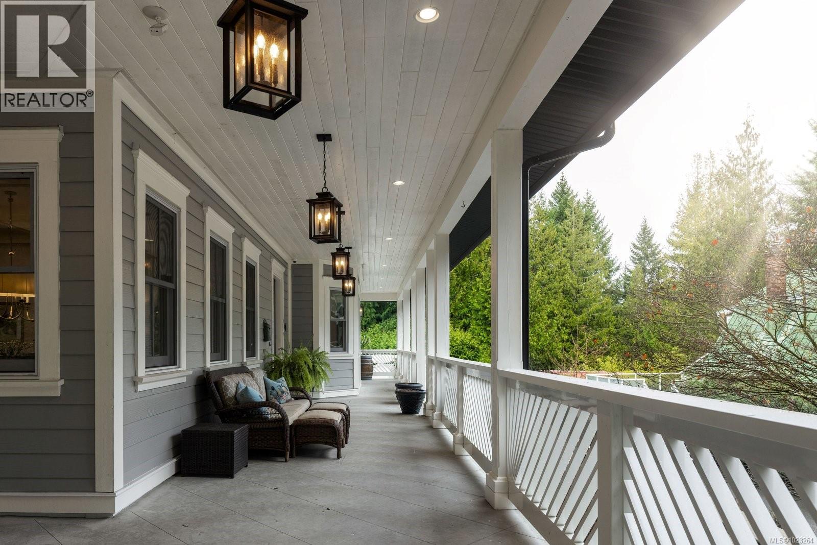 643 Southwood Dr, Highlands, British Columbia  V9B 6R9 - Photo 4 - 1023264