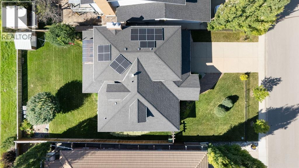 39 Coach Gate Way Sw, Calgary, Alberta  T3H 1L7 - Photo 41 - A2284475