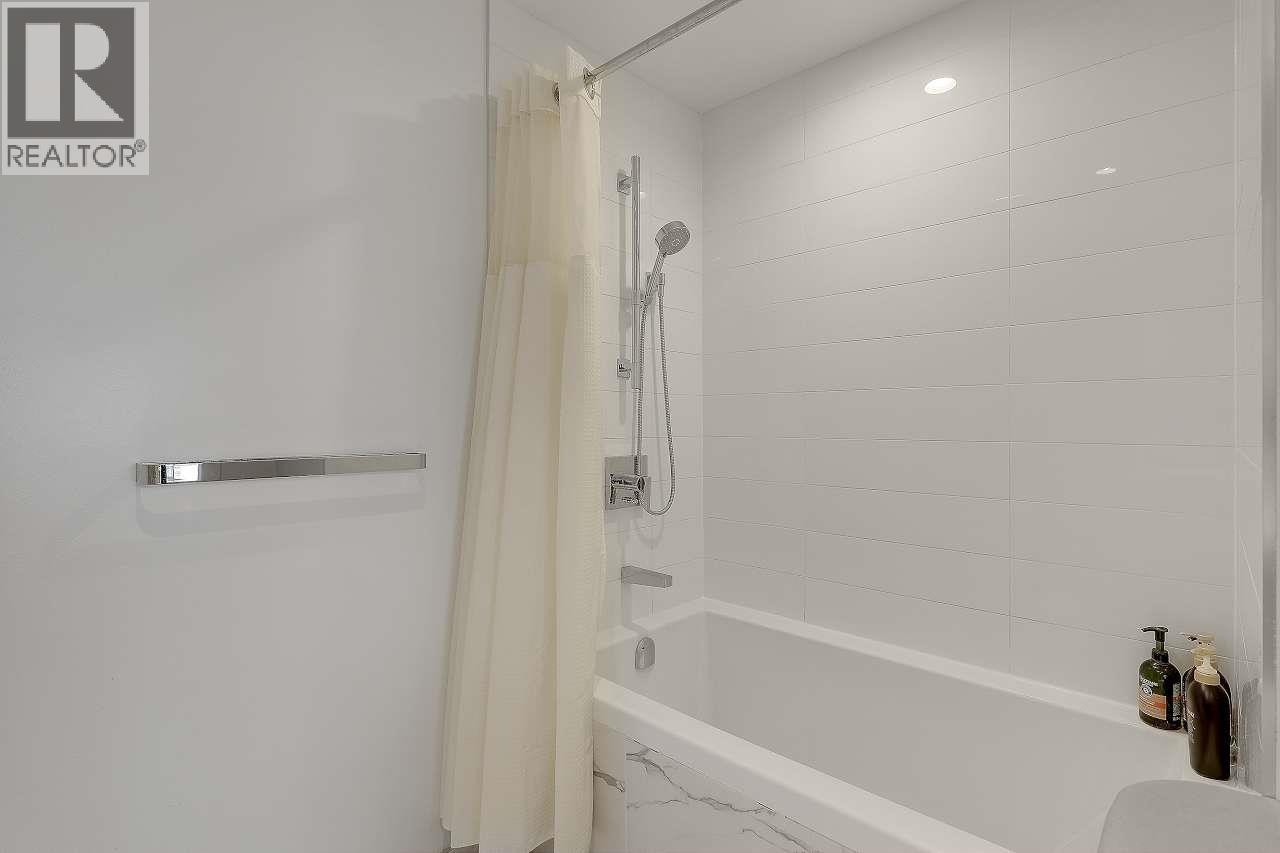 1003 3331 No. 3 Road, Richmond, British Columbia  V6X 2B6 - Photo 21 - R3088936