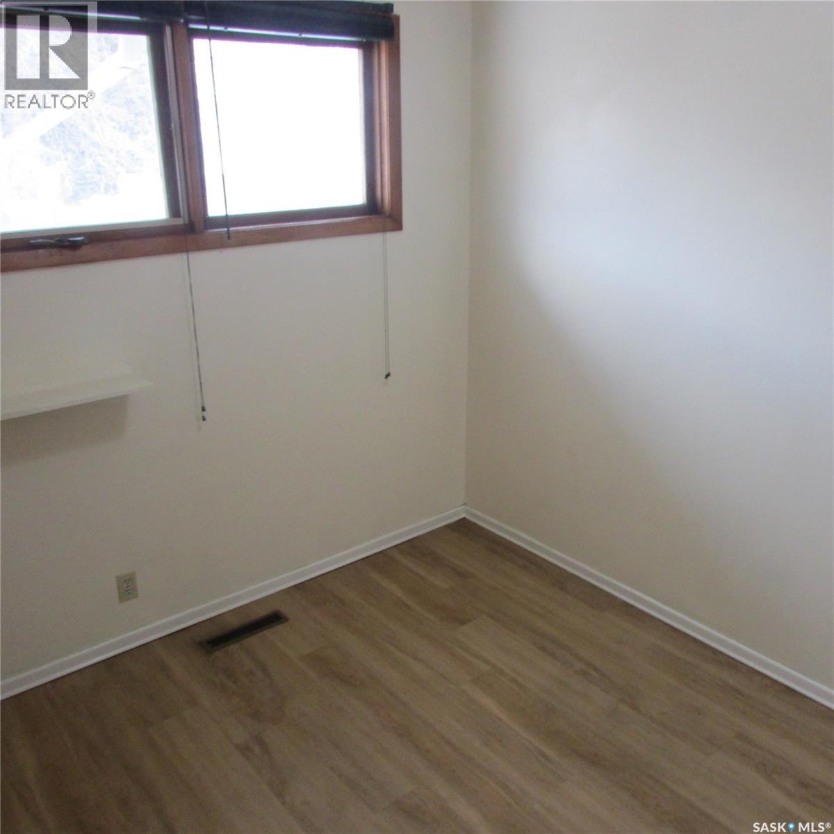 139 Smith Street N, Regina, Saskatchewan  S4R 3B3 - Photo 14 - SK028379