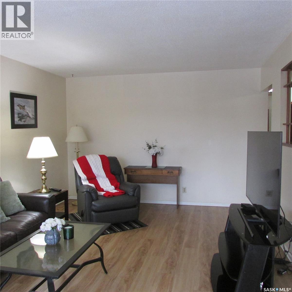 139 Smith Street N, Regina, Saskatchewan  S4R 3B3 - Photo 9 - SK028379