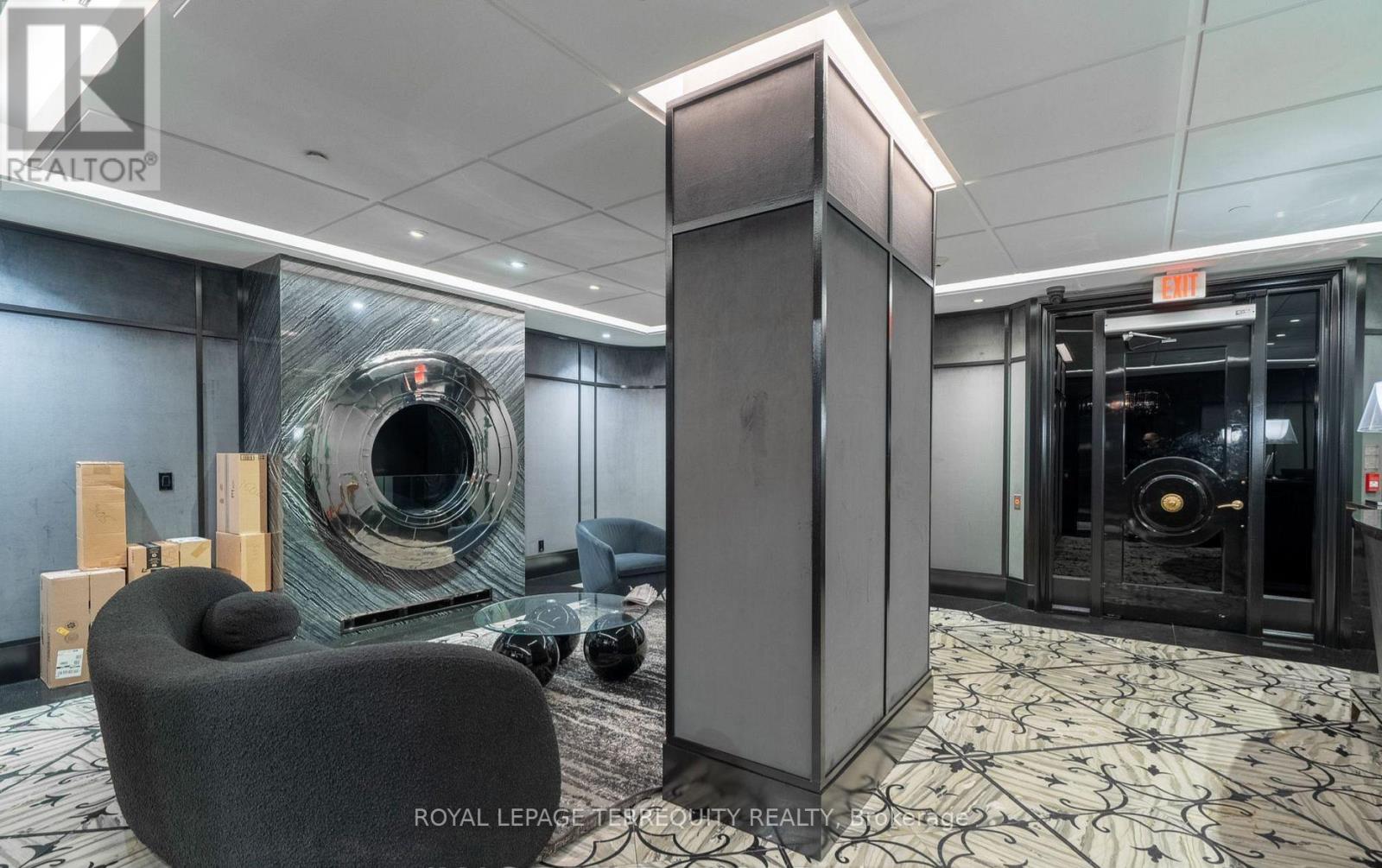 1511 - 88 Blue Jays Way, Toronto, Ontario  M5V 0L7 - Photo 3 - C12780120