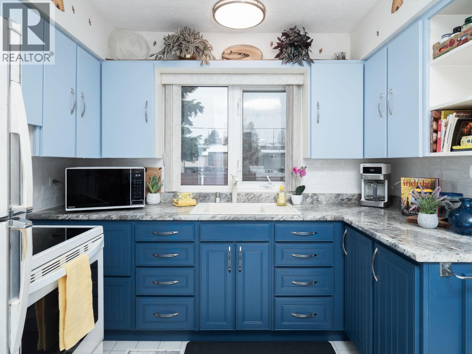 1055 Freeman Street, Prince George, British Columbia  V2M 2R6 - Photo 8 - R3089072