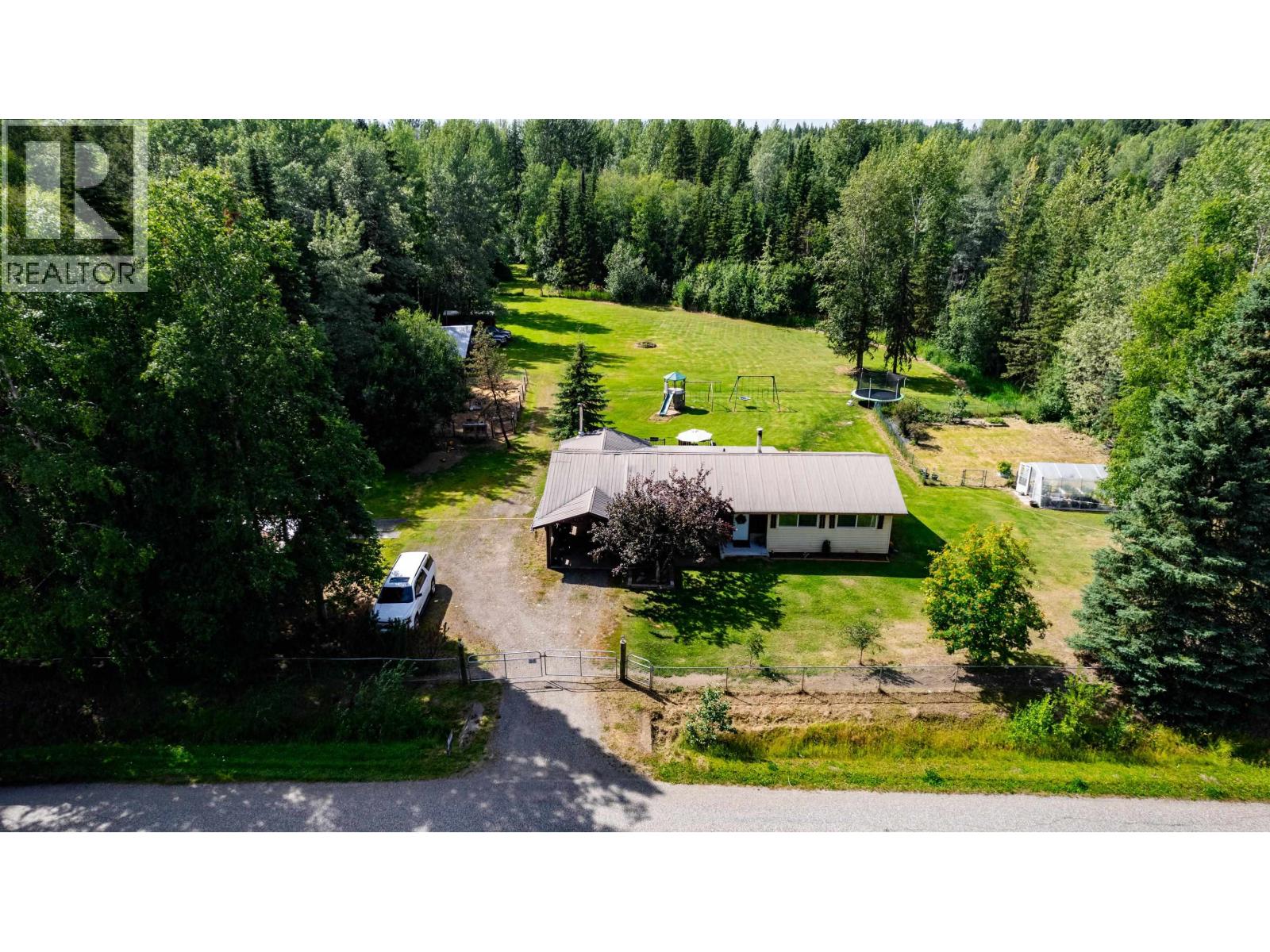 1185 Stewart Road, Prince George, British Columbia  V2N 6X1 - Photo 2 - R3089089