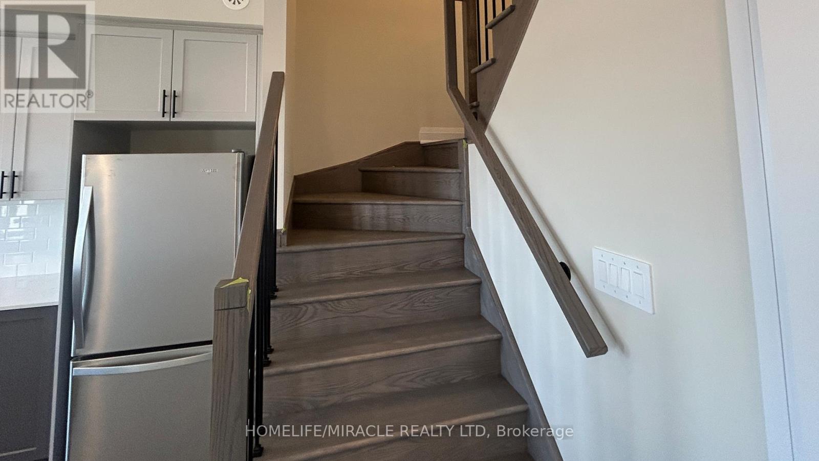 116 - 1585 Rose Way, Milton (Cb Cobban), Ontario  L9E 1N4 - Photo 11 - W12769960