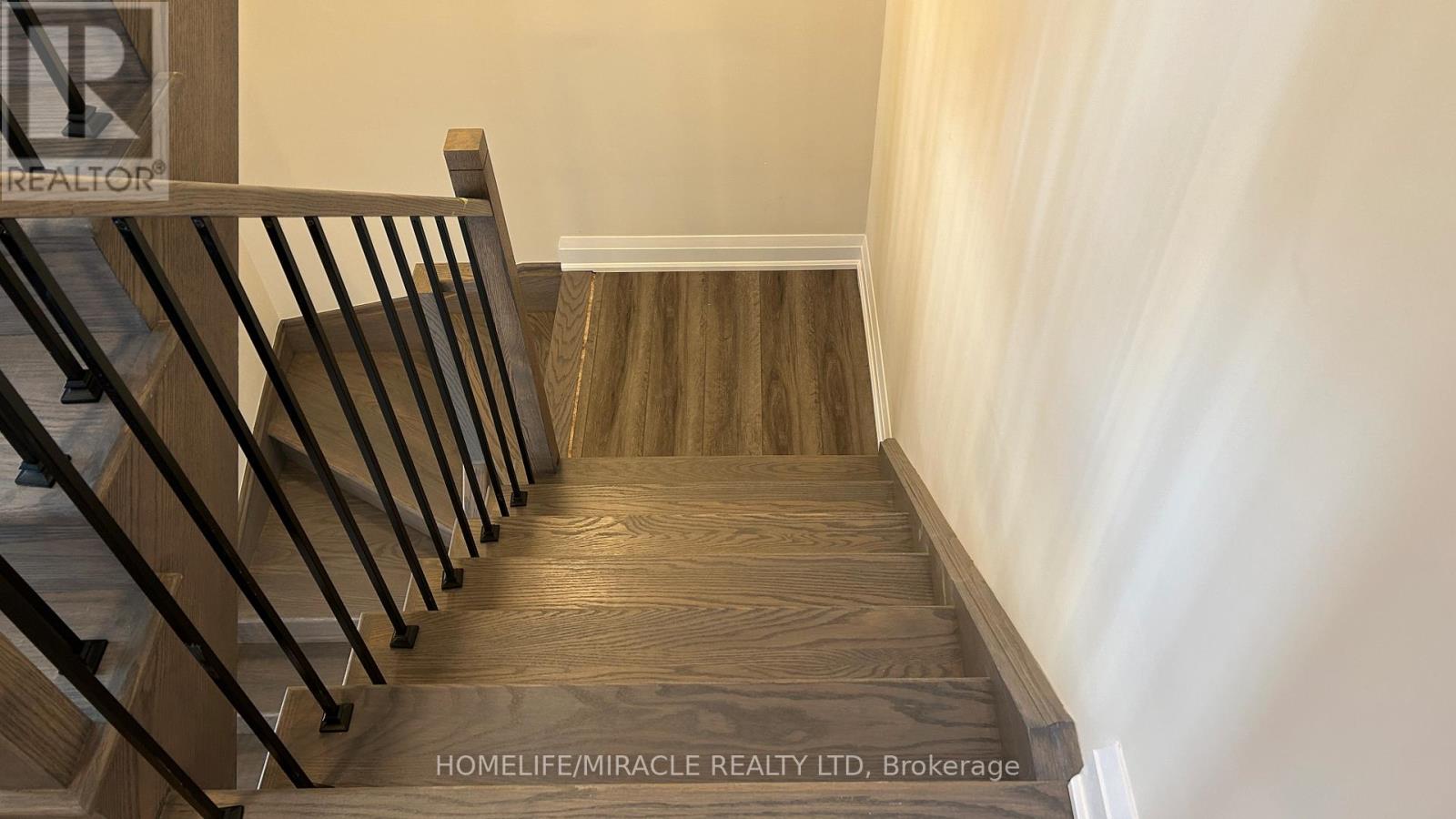 116 - 1585 Rose Way, Milton (Cb Cobban), Ontario  L9E 1N4 - Photo 12 - W12769960