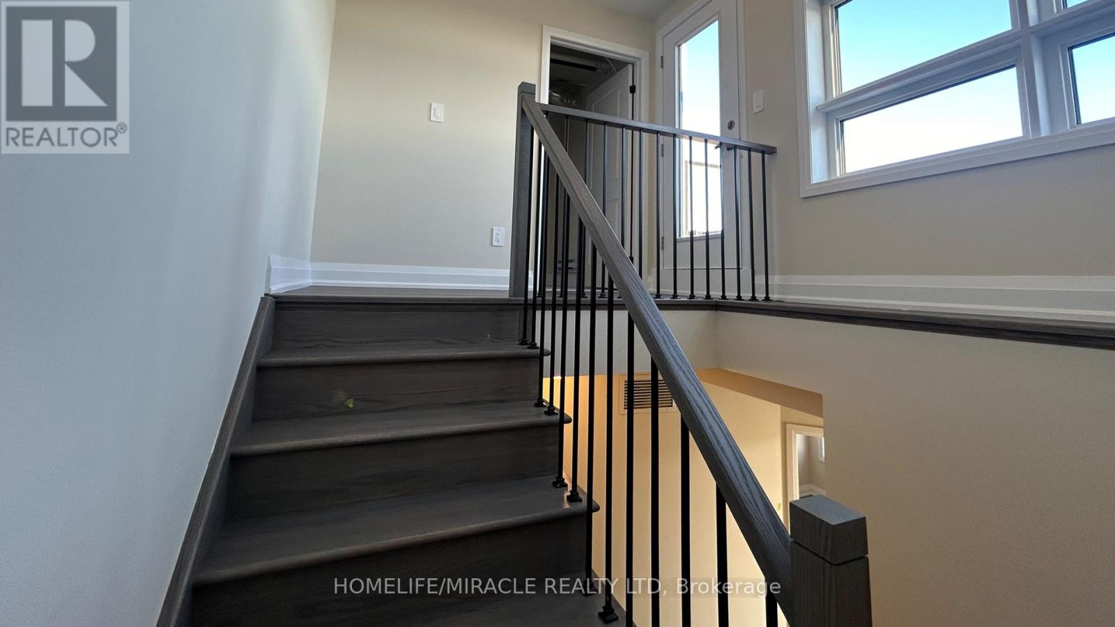 116 - 1585 Rose Way, Milton (Cb Cobban), Ontario  L9E 1N4 - Photo 24 - W12769960