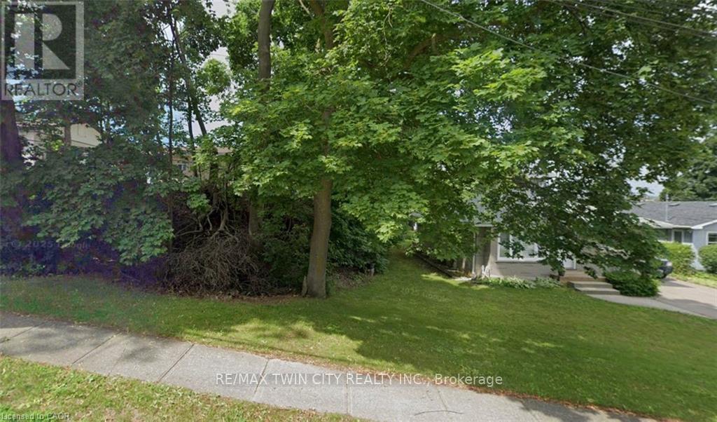 14 WEAVER STREET S, Cambridge, Ontario