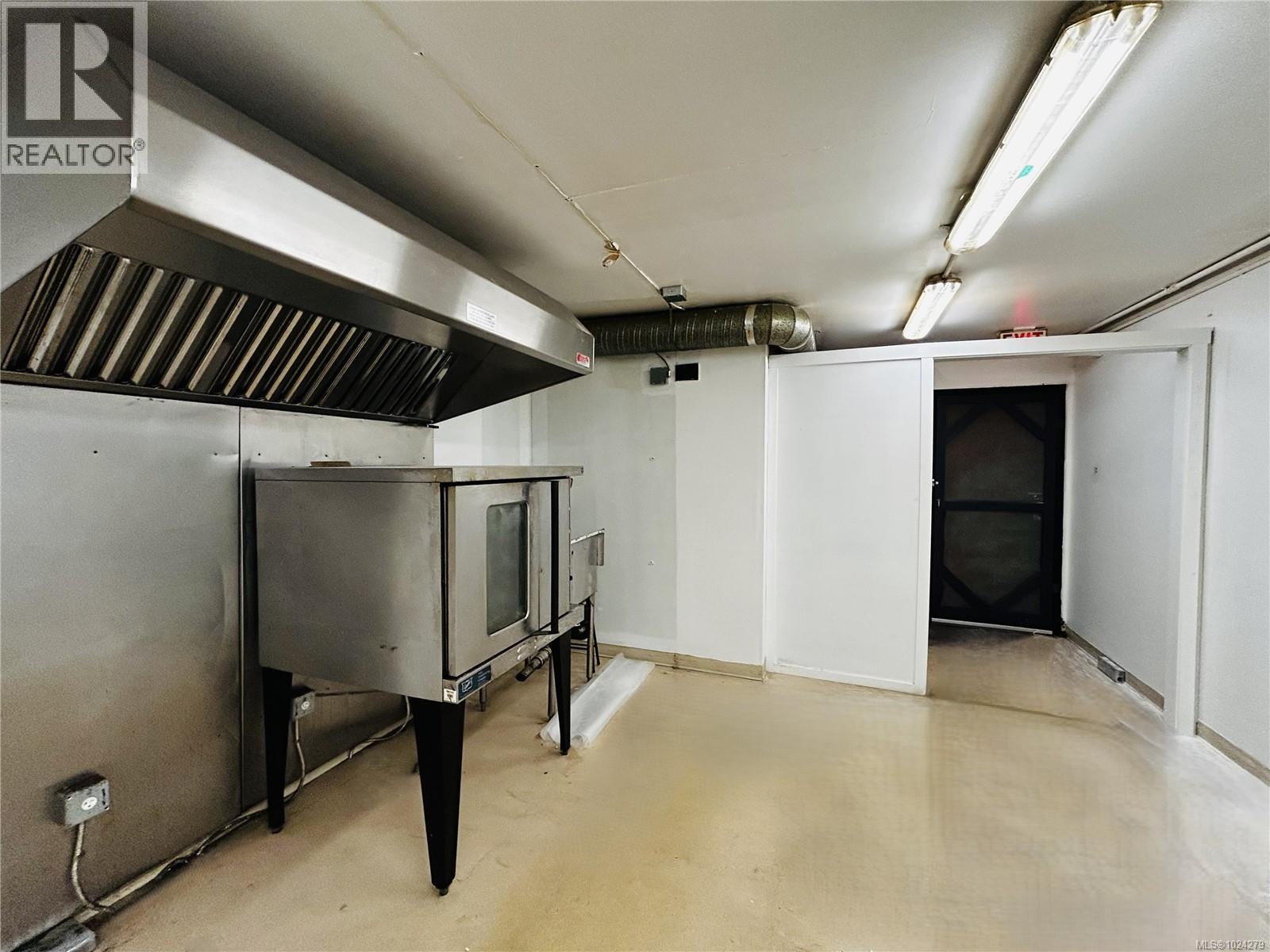 9 313 Cook St, Victoria, British Columbia  V8V 3X5 - Photo 8 - 1024279