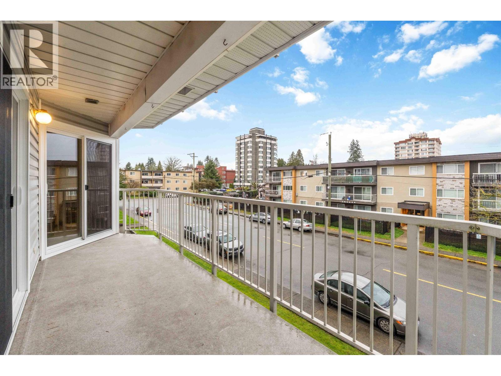 203 22222 119 Avenue, Maple Ridge, British Columbia  V2X 2Y9 - Photo 29 - R3089021