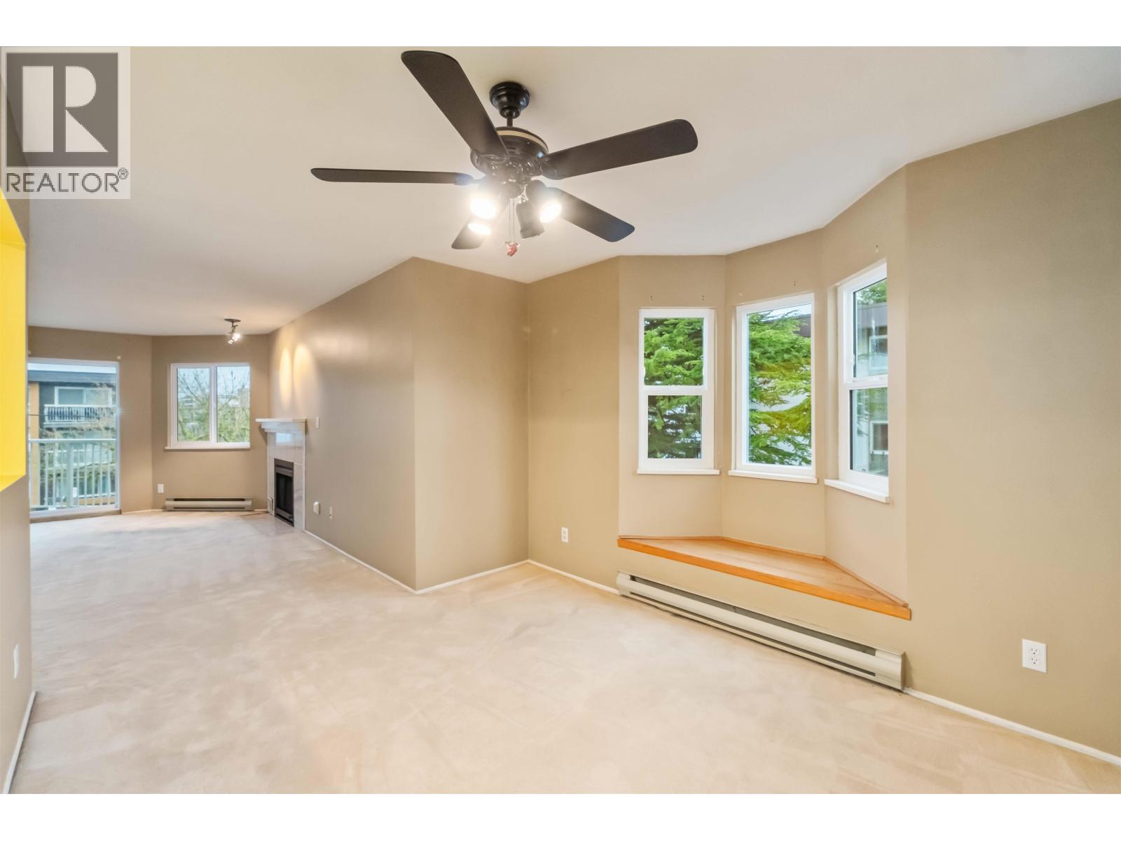 203 22222 119 Avenue, Maple Ridge, British Columbia  V2X 2Y9 - Photo 8 - R3089021