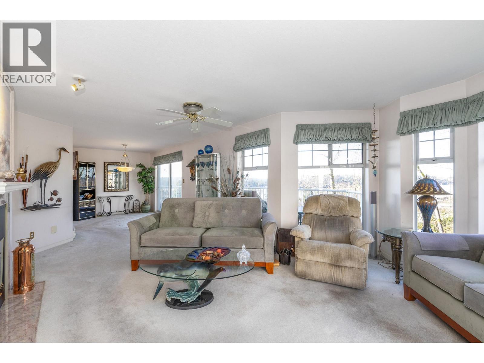 207 11601 227 Street, Maple Ridge, British Columbia  V2X 0J7 - Photo 4 - R3089025