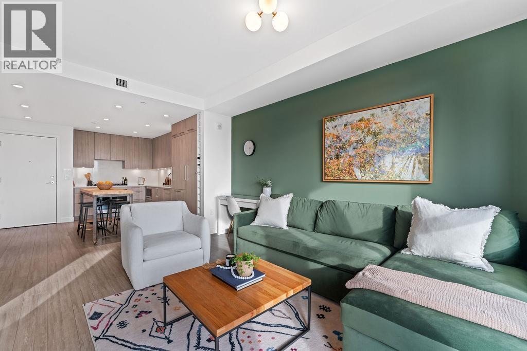 309 747 E 3rd Street, North Vancouver, British Columbia  V7L 1G8 - Photo 7 - R3089048