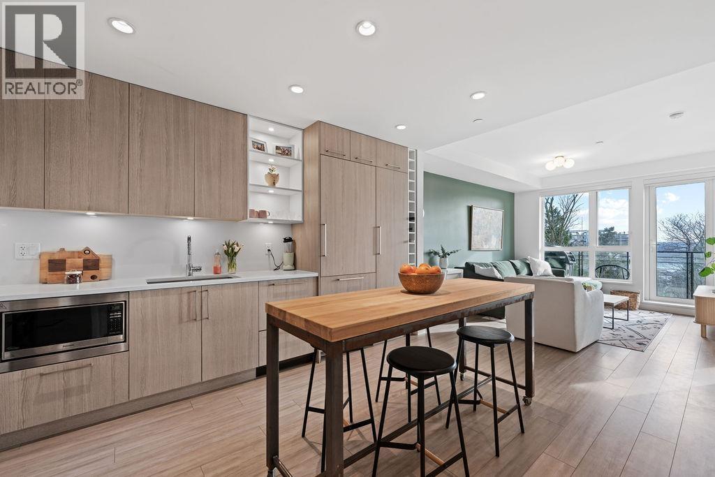 309 747 E 3rd Street, North Vancouver, British Columbia  V7L 1G8 - Photo 9 - R3089048