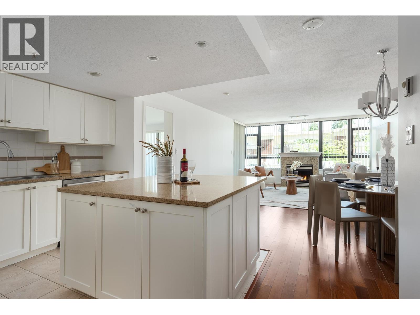 202 615 Hamilton Street, New Westminster, British Columbia  V3M 7A7 - Photo 5 - R3089063